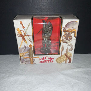 Westair Military Masters Piper Figurine Sculpture One Size Silver Red